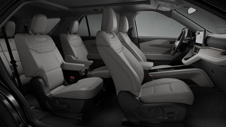 New 2026 Ford Explorer Platinum w/ LUX Leather Package AWD/4WD image 17