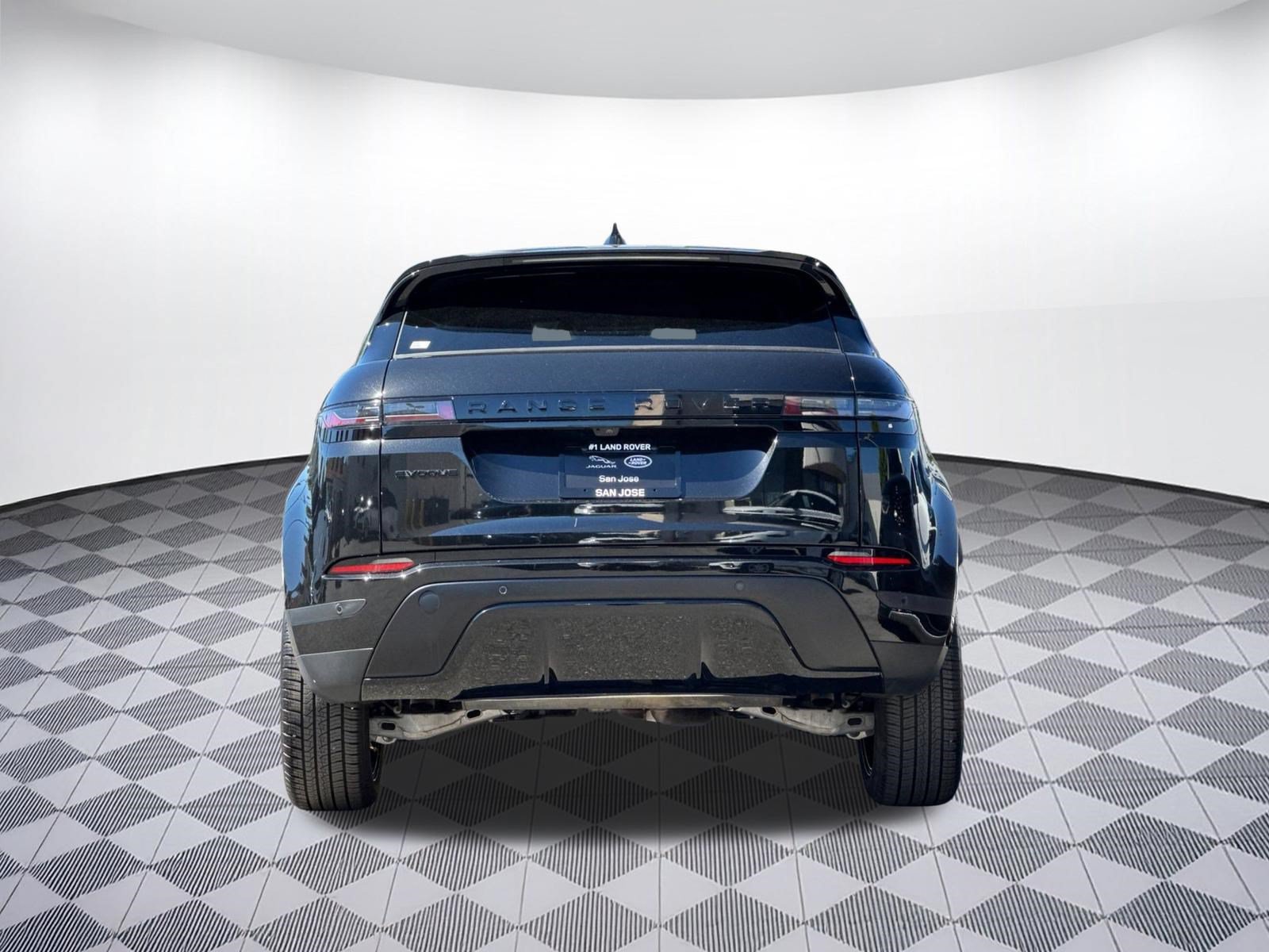 Used 2024 Land Rover Range Rover Evoque S AWD/4WD image 9