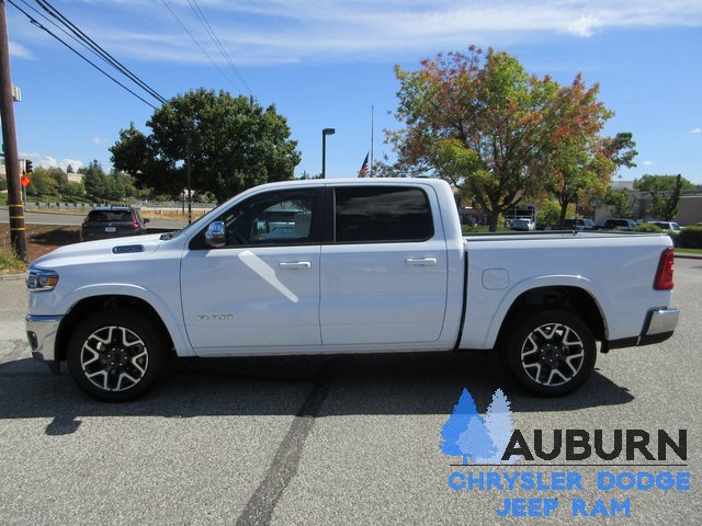 Used 2025 RAM 1500 Laramie image 9