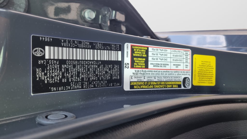 Used 2025 Toyota Camry LE FWD image 29