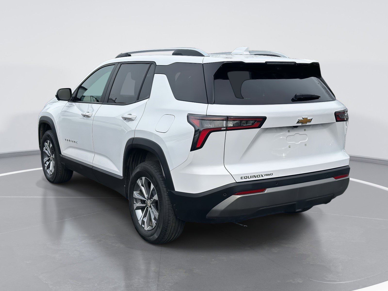 Certified 2025 Chevrolet Equinox LT w/ Convenience Package II AWD/4WD image 7