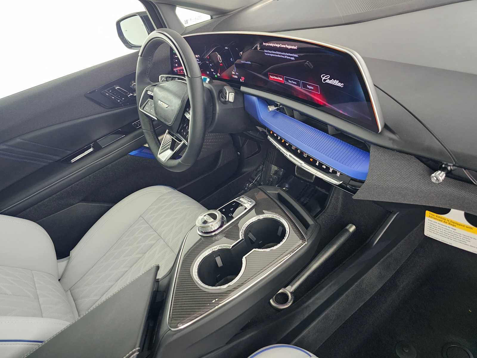 New 2027 Cadillac Optiq V w/ Deep Ocean Design Edition AWD/4WD image 11