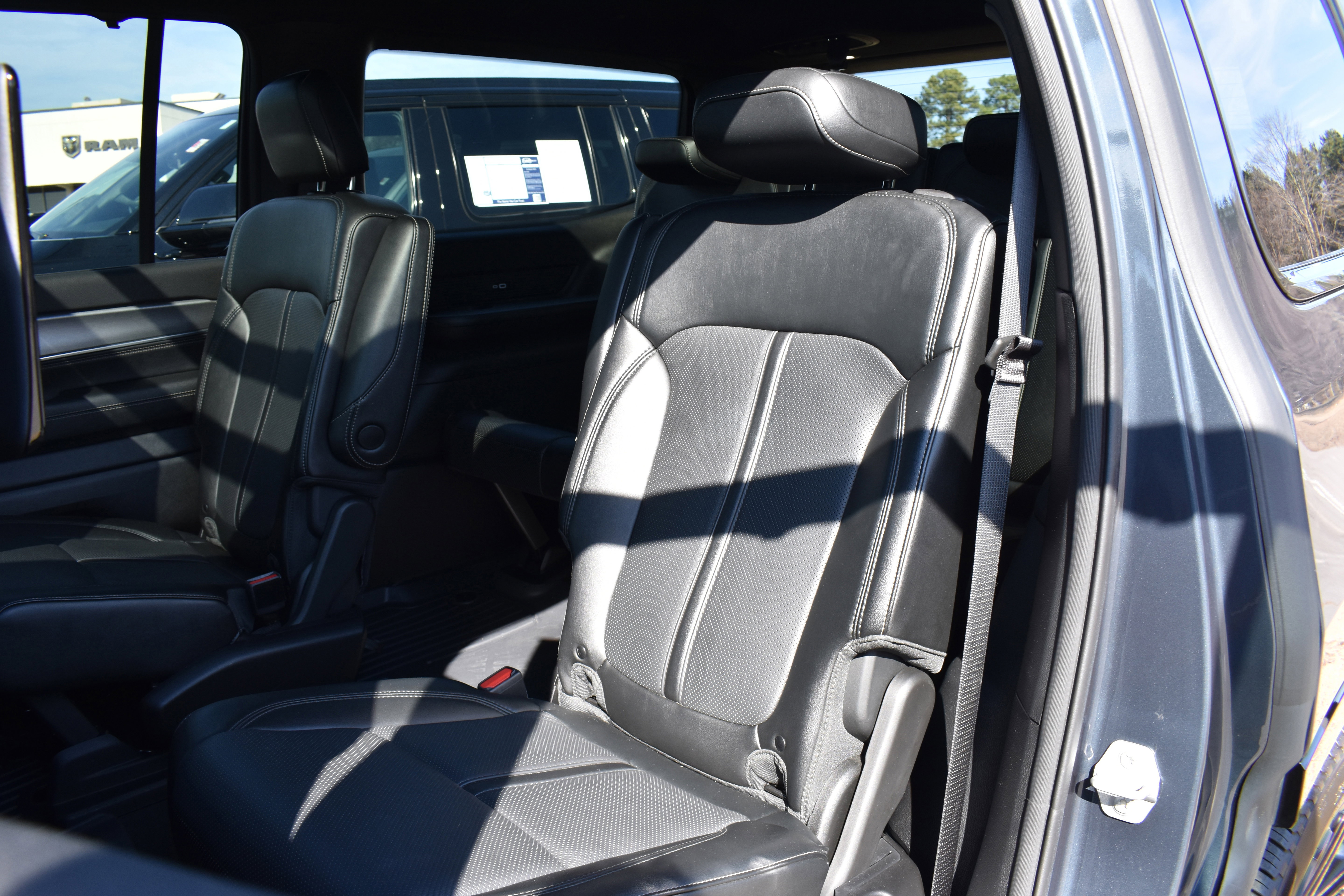 Used 2024 Jeep Wagoneer Series II w/ Convenience Group I image 28