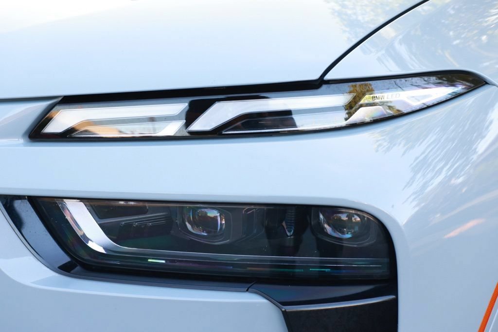 Used 2026 BMW X7 xDrive40i AWD/4WD image 22