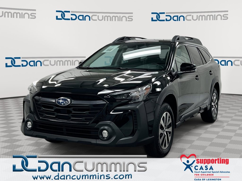 Used 2023 Subaru Outback Premium AWD/4WD image 1