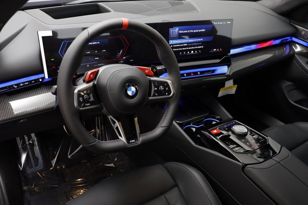 New 2026 BMW M5 w/ Carbon Package image 7