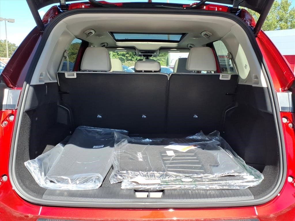 New 2026 Nissan Rogue SV image 15