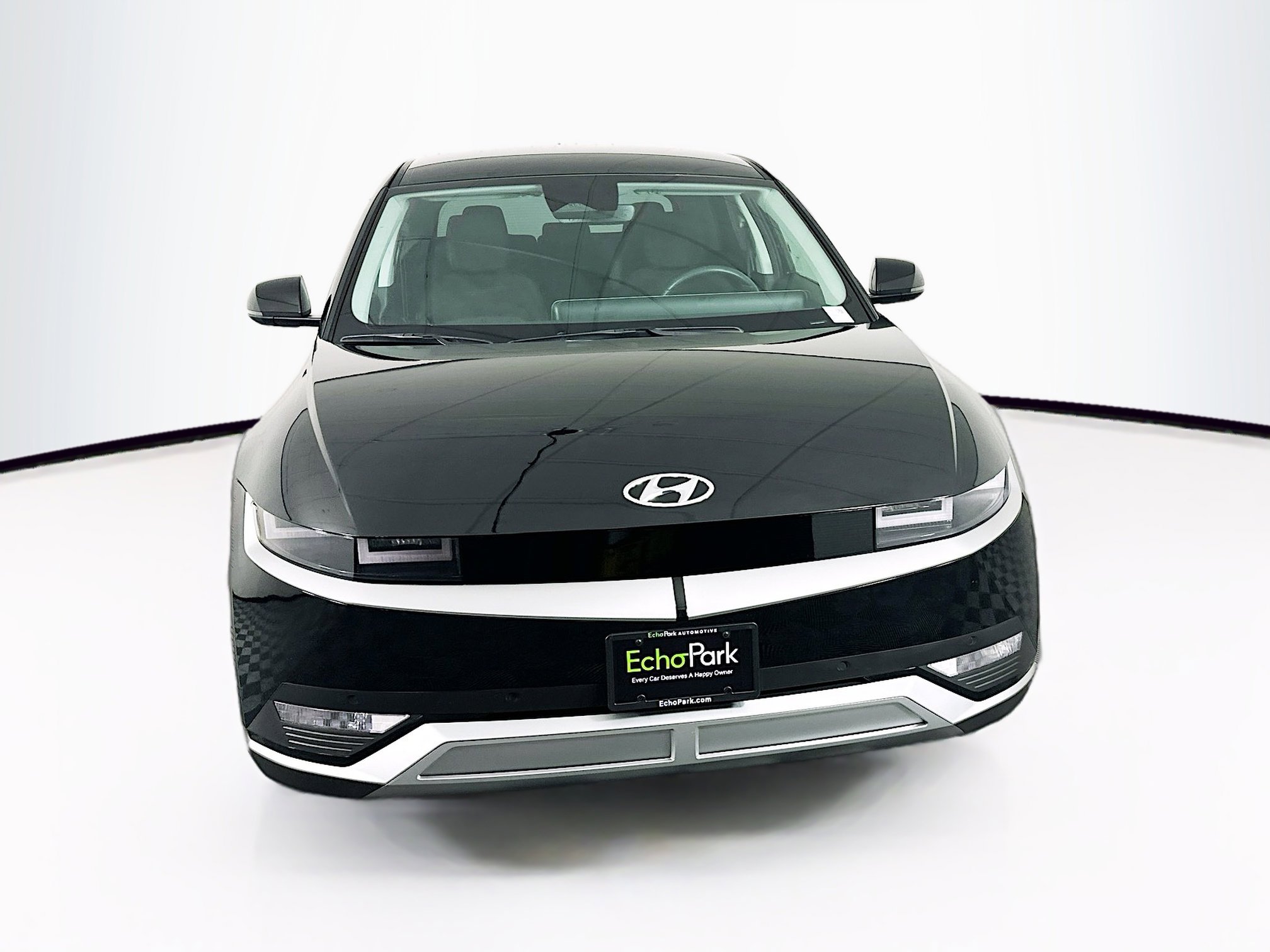 Used 2024 Hyundai Ioniq 5 SEL image 2