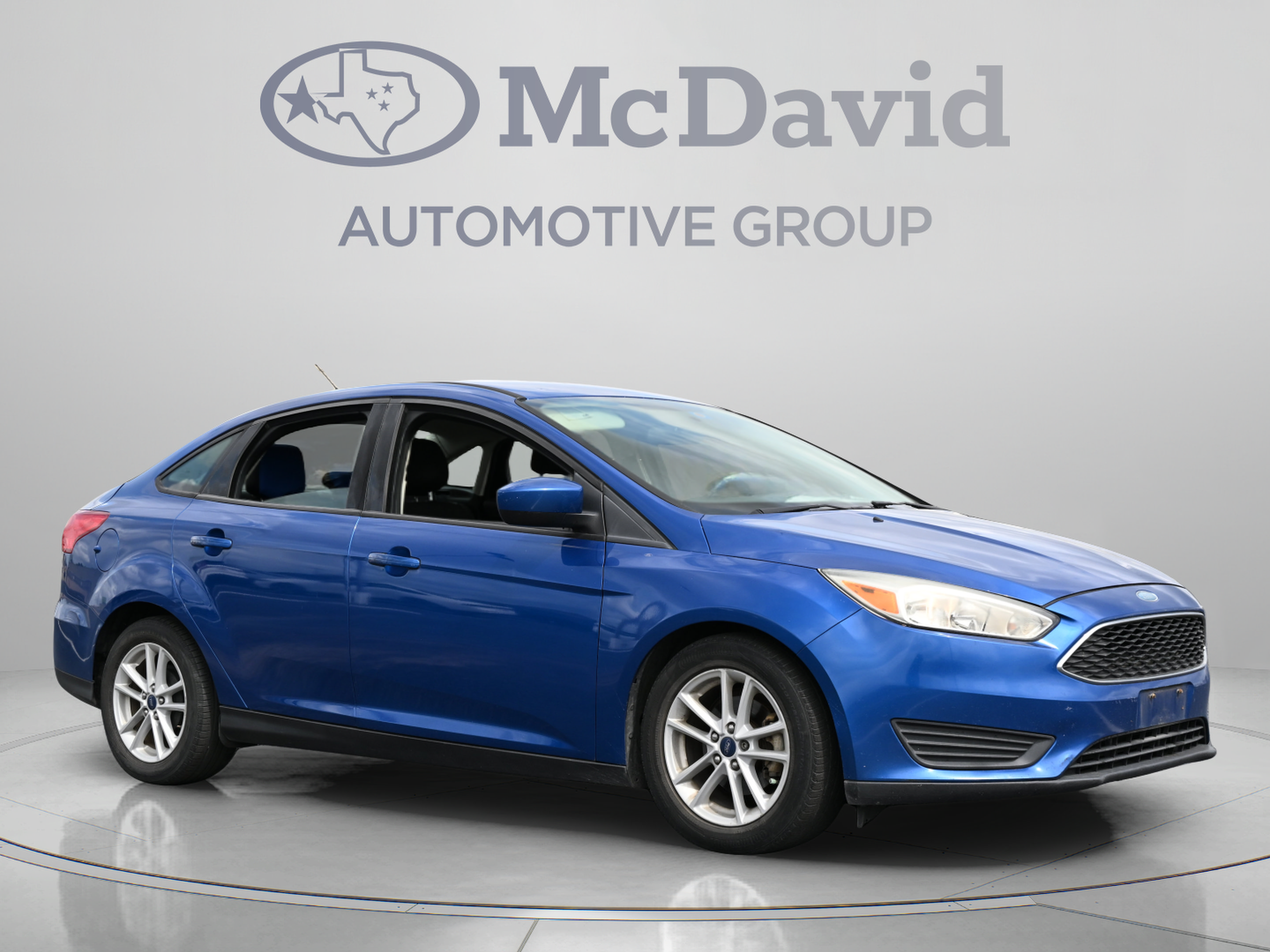 Used 2018 Ford Focus SE FWD image 9