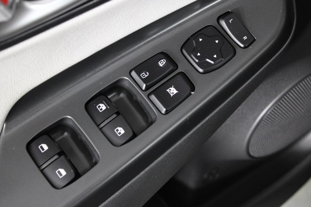 Certified 2022 Hyundai Kona Limited FWD image 24