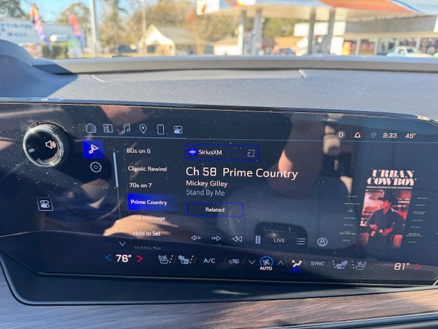 Used 2025 Chevrolet Tahoe Premier image 21