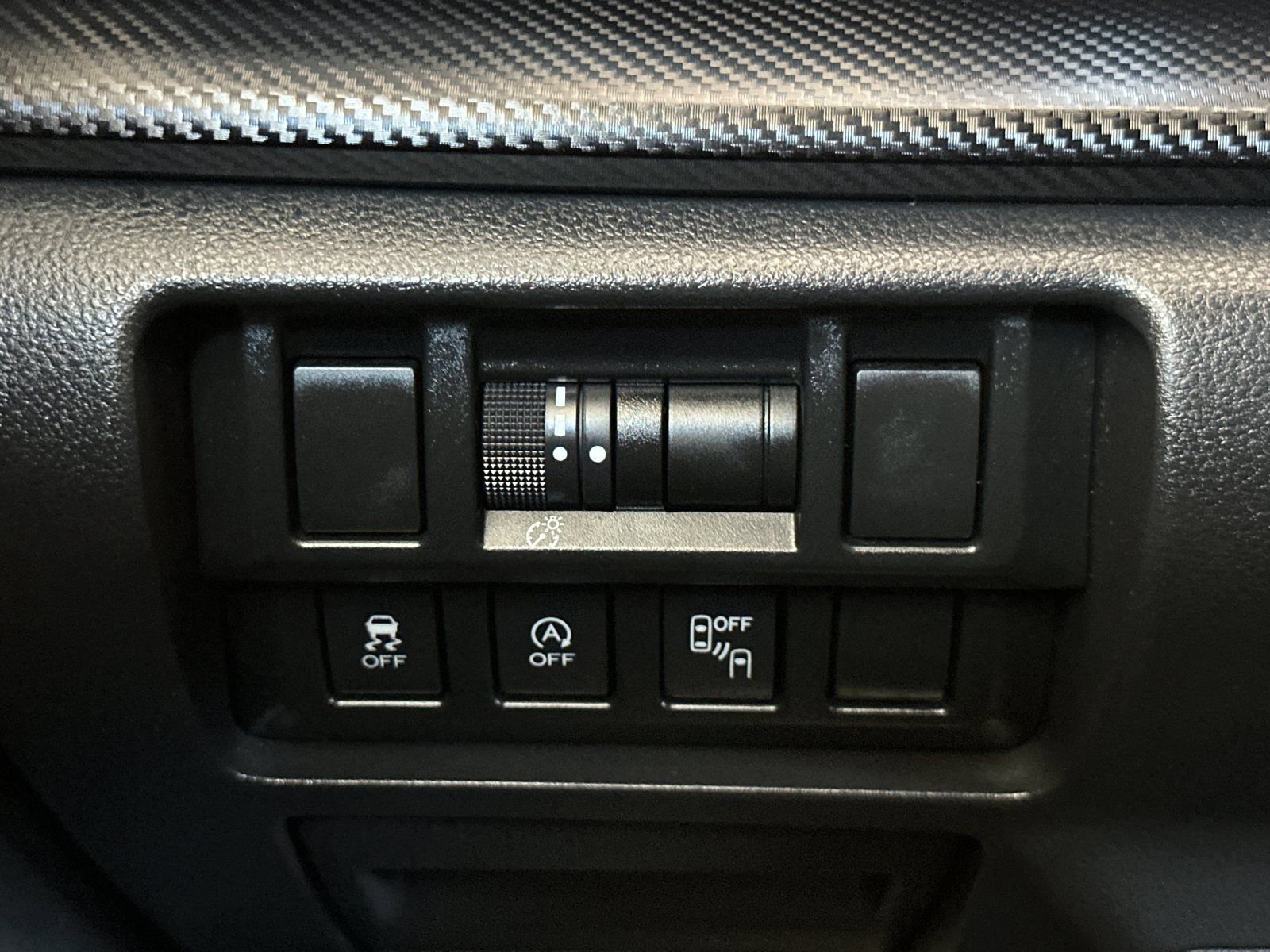 Used 2021 Subaru Crosstrek 2.0i Premium w/ Moonroof Package image 32