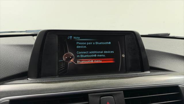 Used 2017 BMW 330i Sedan RWD image 31