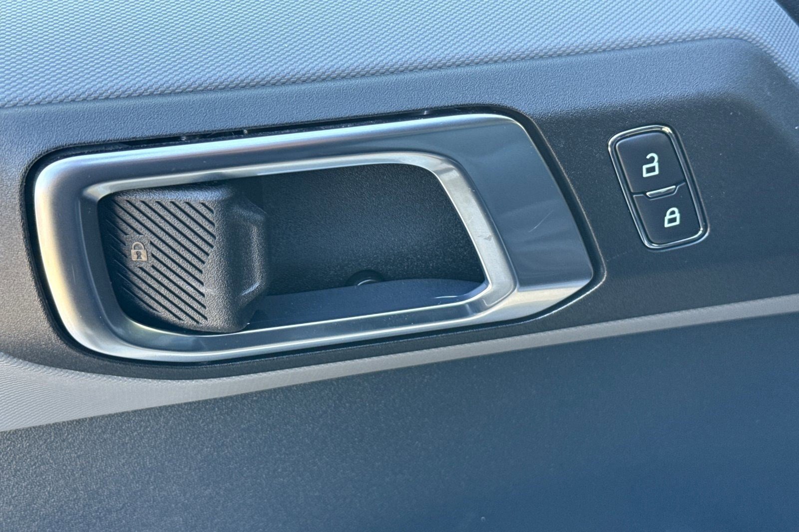 Used 2024 Ford Bronco Black Diamond image 12