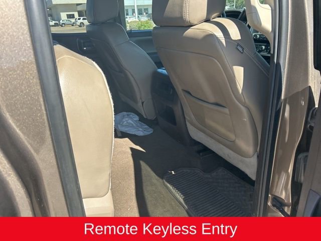 Used 2015 GMC Sierra 1500 SLE w/ SLE Value Package image 15