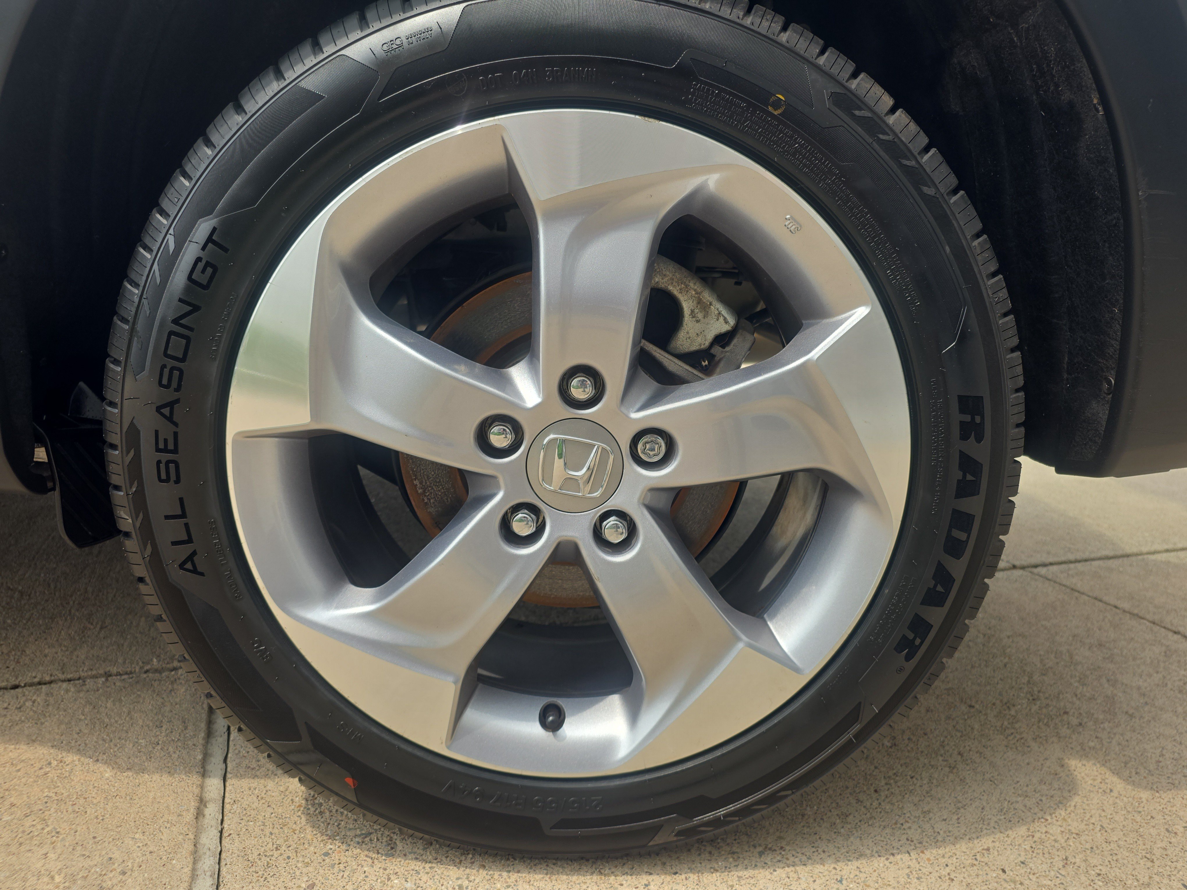 Used 2020 Honda HR-V LX image 9