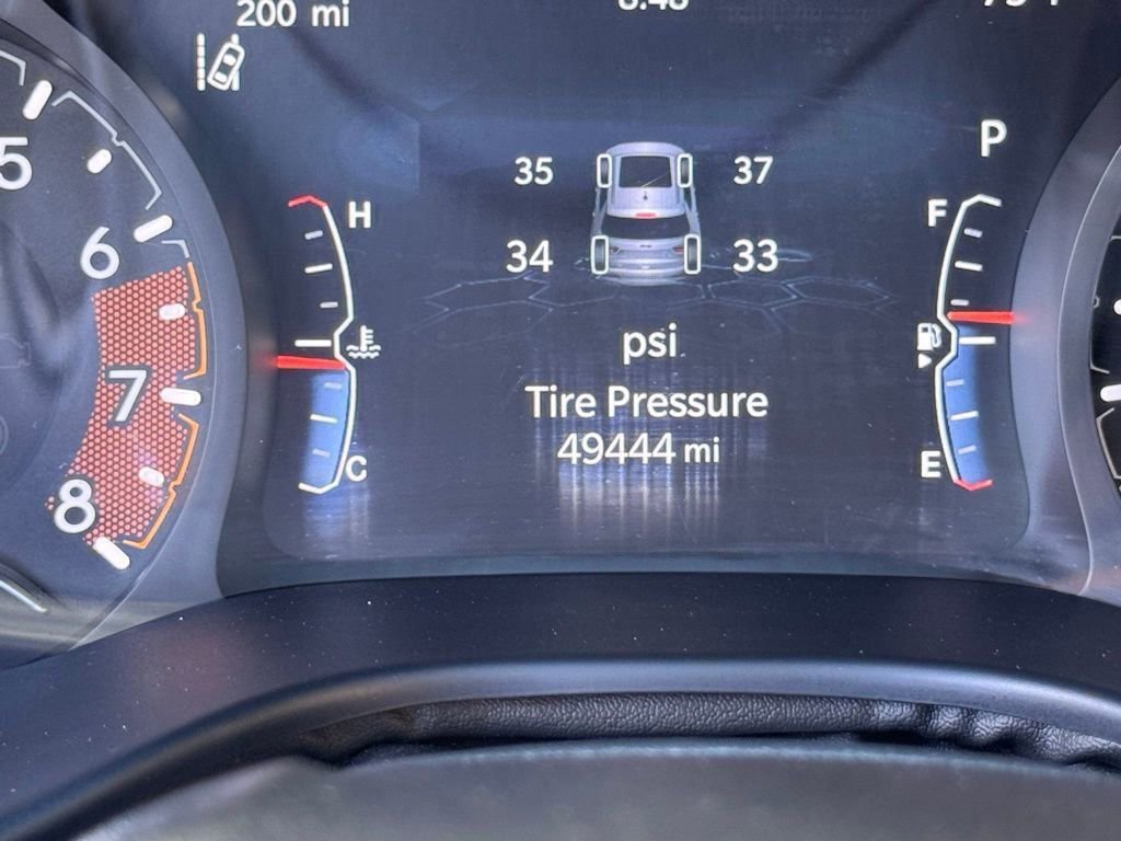 Used 2024 Jeep Compass Limited image 4