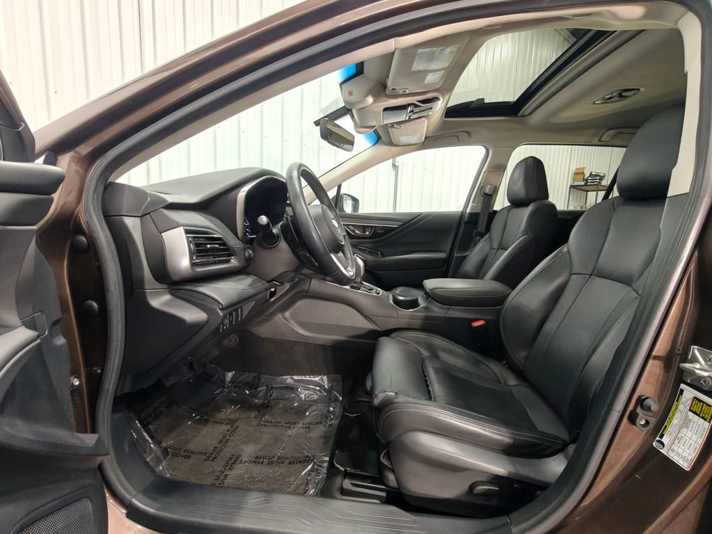 Used 2020 Subaru Outback Limited XT w/ Popular Package #2 AWD/4WD image 28