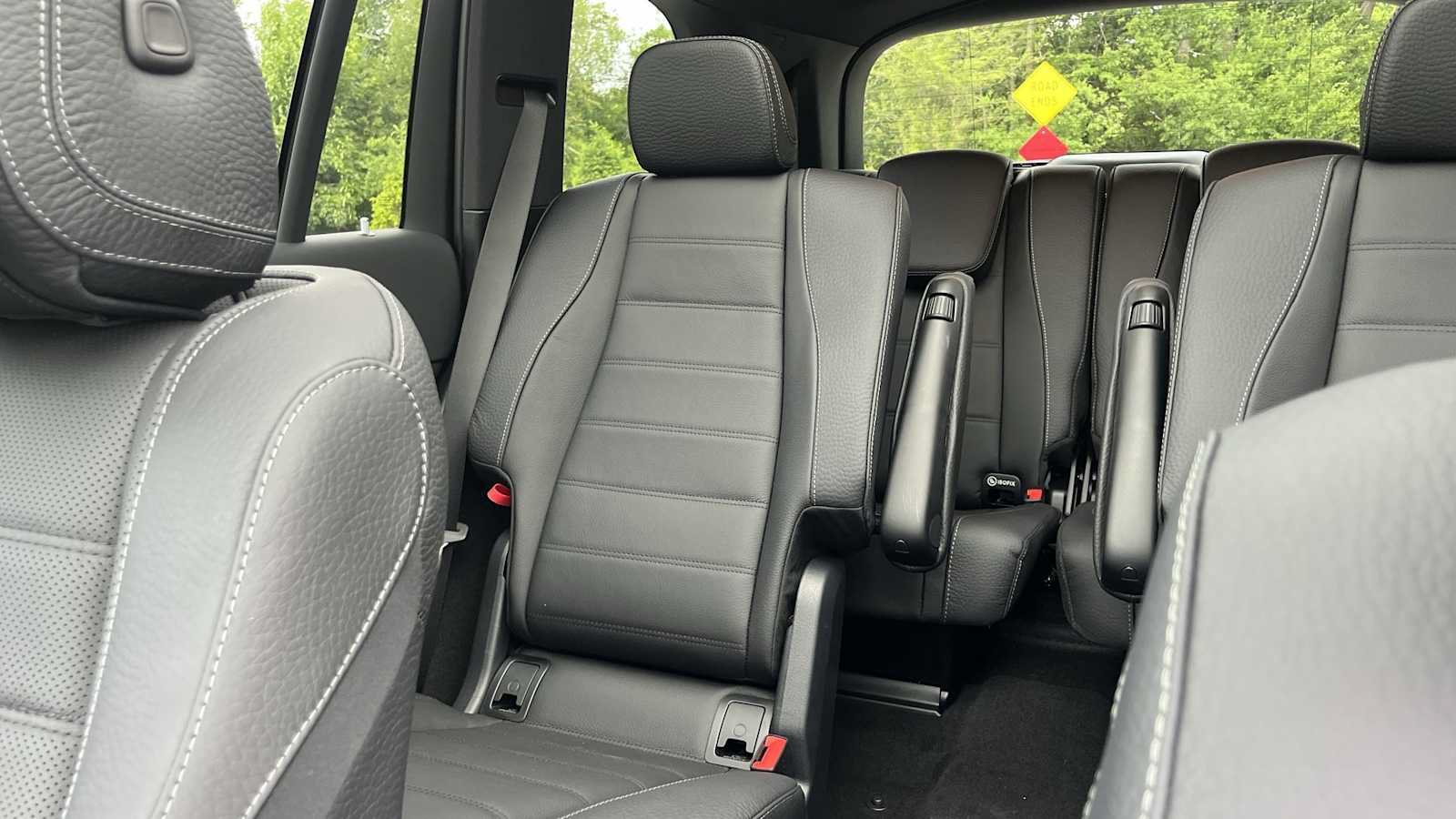 New 2026 Mercedes-Benz GLS 450 4MATIC image 34
