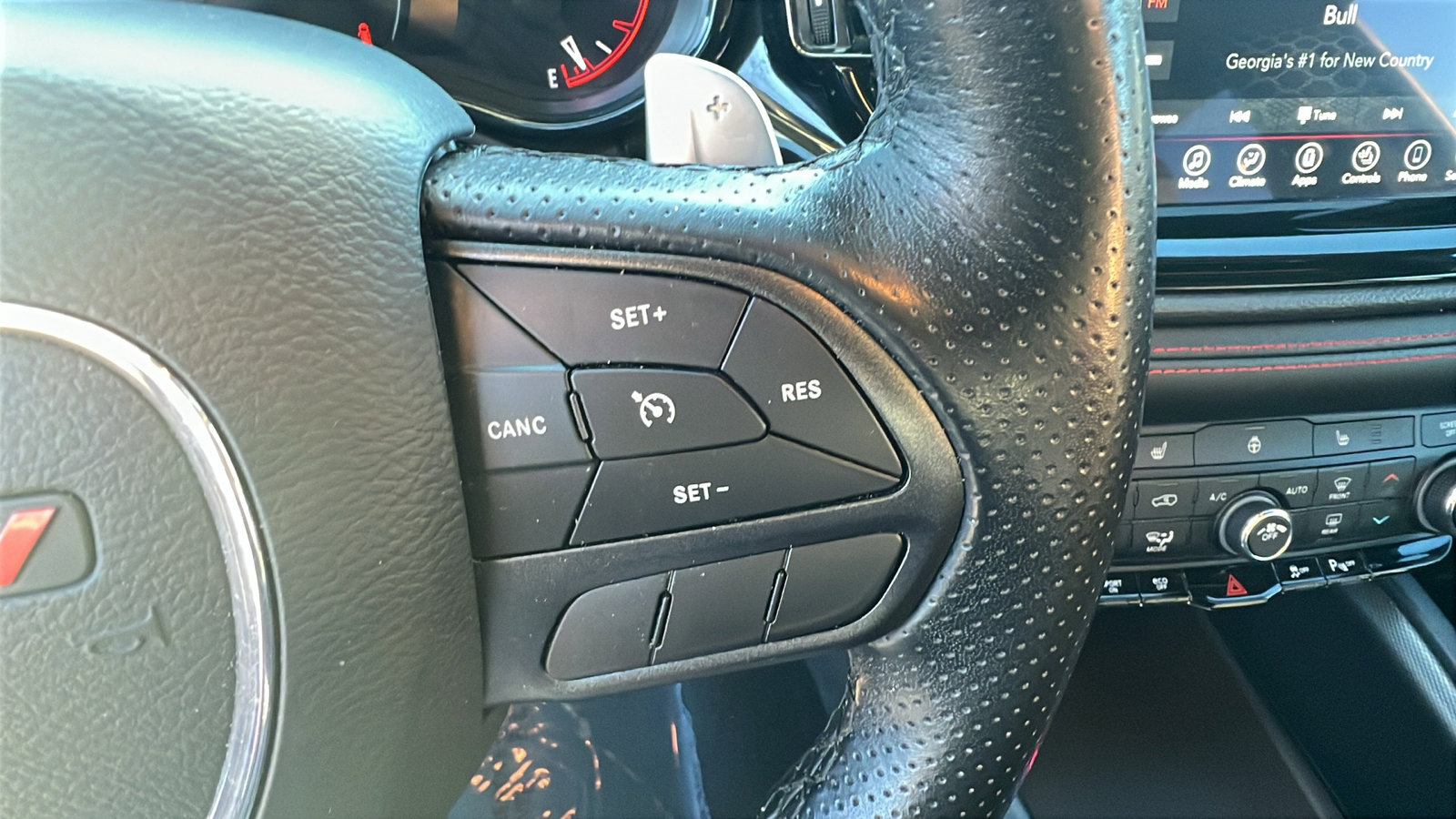 Used 2023 Dodge Durango GT image 30