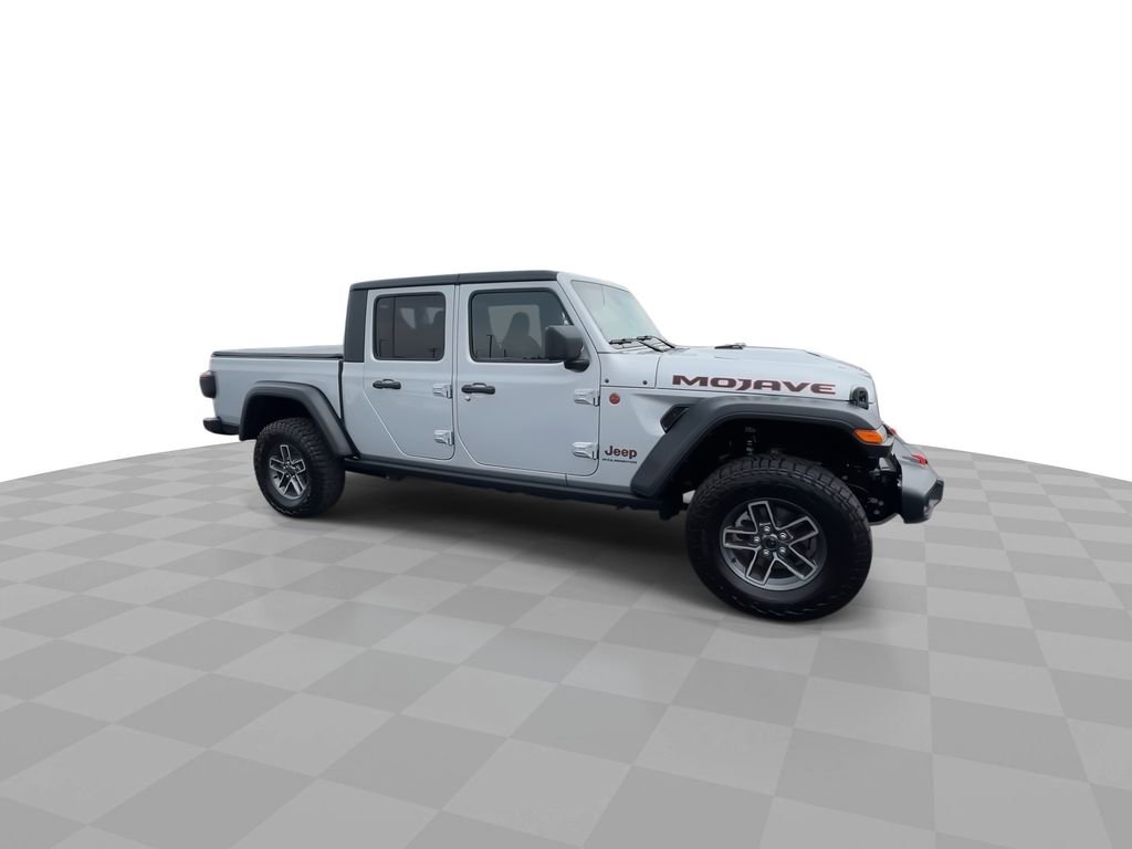 Used 2024 Jeep Gladiator Mojave w/ Safety Group image 9