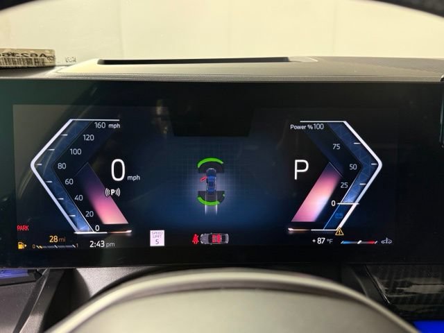 Used 2025 BMW 540i xDrive AWD/4WD image 21