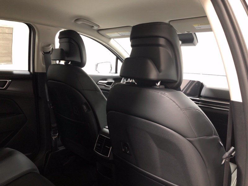 New 2026 Kia Sportage EX FWD image 12