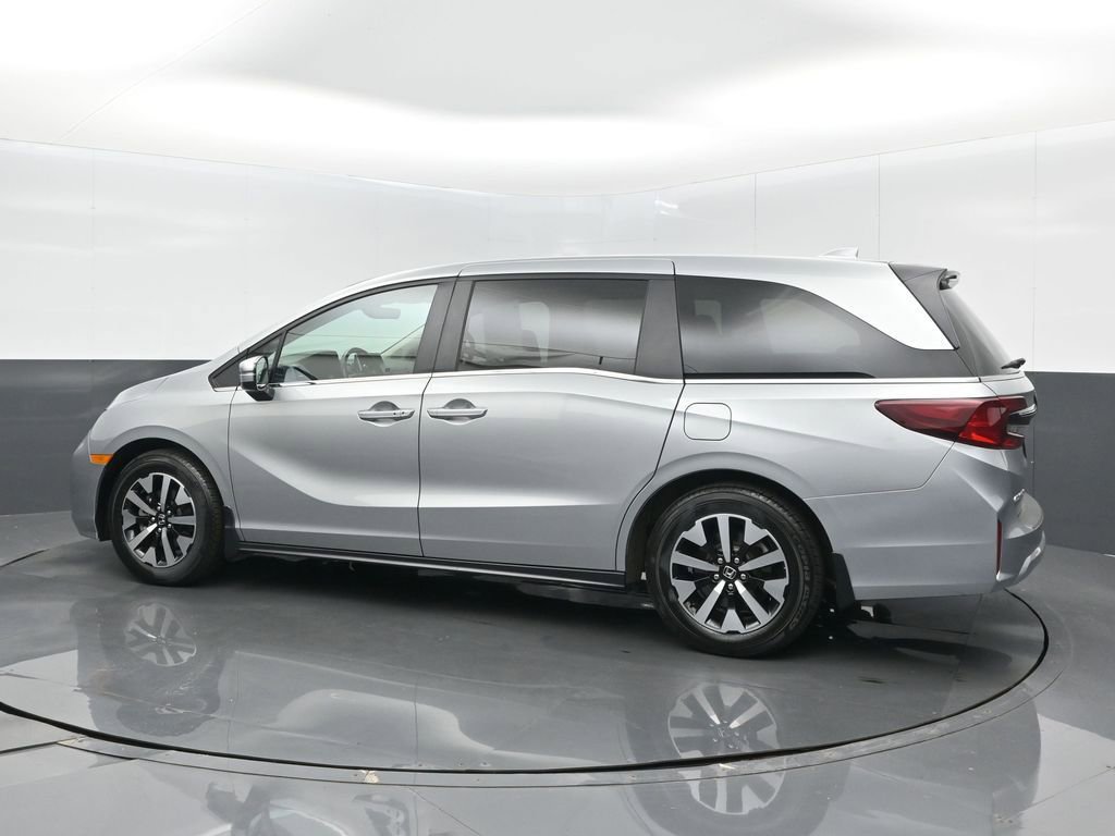 Certified 2025 Honda Odyssey EX-L image 13