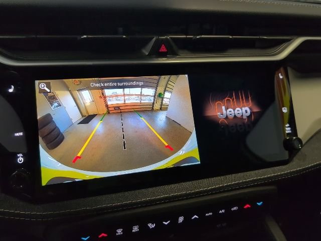 New 2026 Jeep Cherokee Laredo AWD/4WD image 23