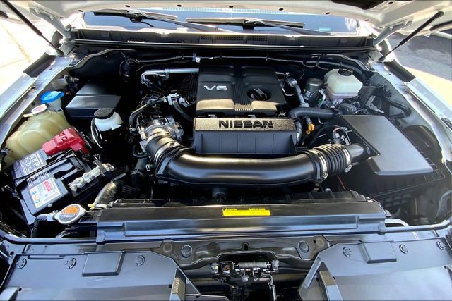 Used 2022 Nissan Frontier PRO-4X image 20