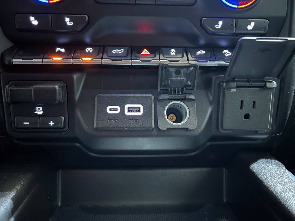 Used 2019 Chevrolet Silverado 1500 RST w/ True North Edition AWD/4WD image 37