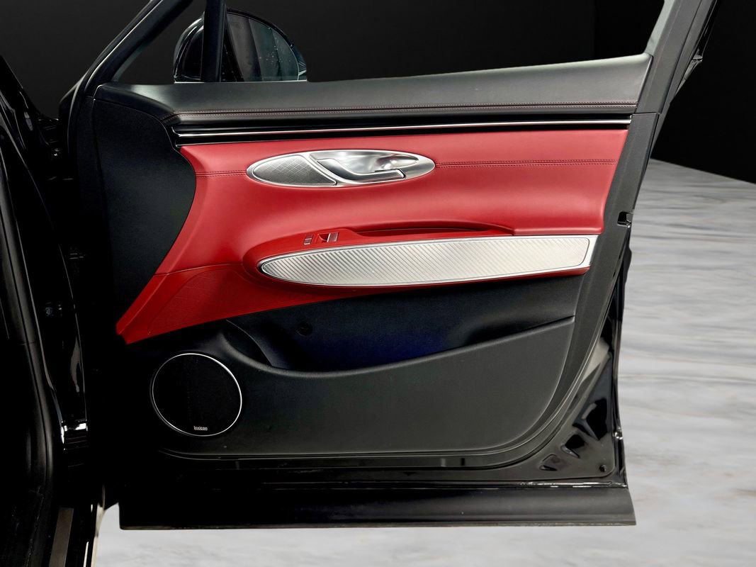 Used 2023 Genesis GV70 2.5T w/ Sport Prestige Package image 48