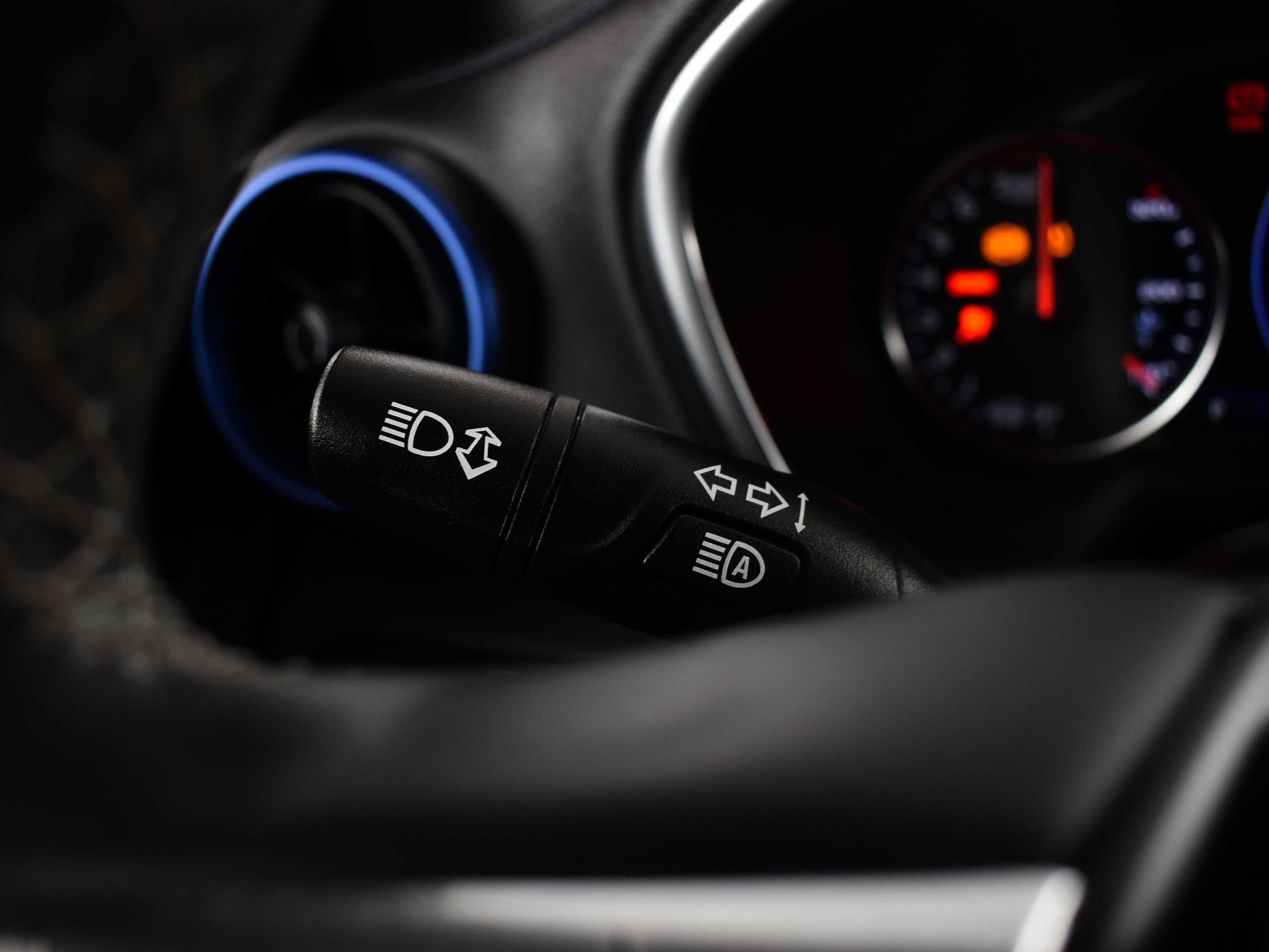 Used 2023 Chevrolet Blazer RS image 32