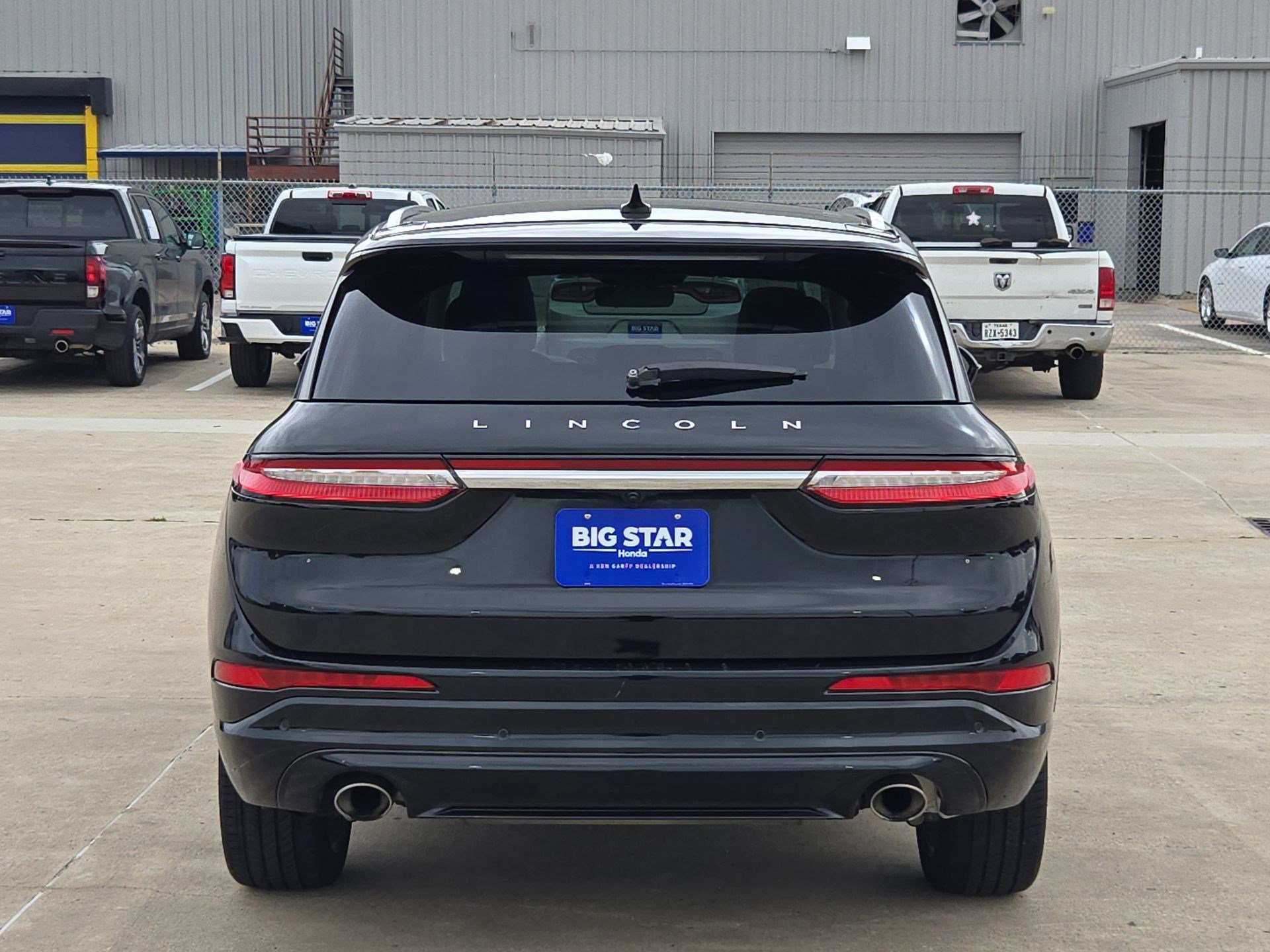 Used 2021 Lincoln Corsair Reserve w/ Equipment Group 201A FWD image 5