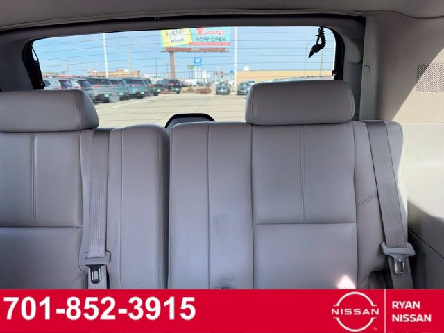 Used 2007 GMC Yukon SLT w/ SLT Preferred Equipment Group AWD/4WD image 7