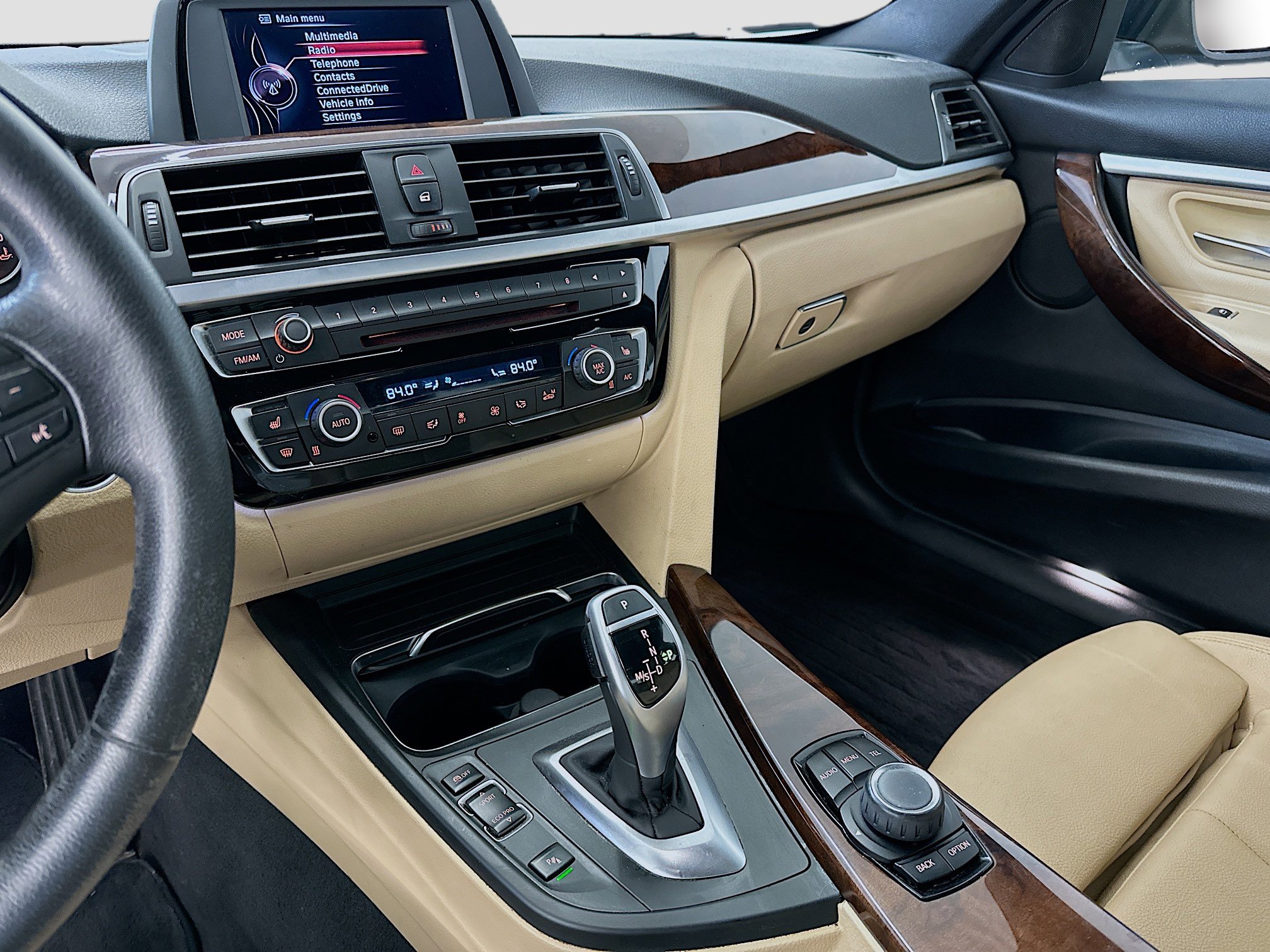 Used 2017 BMW 330i xDrive Sedan image 25