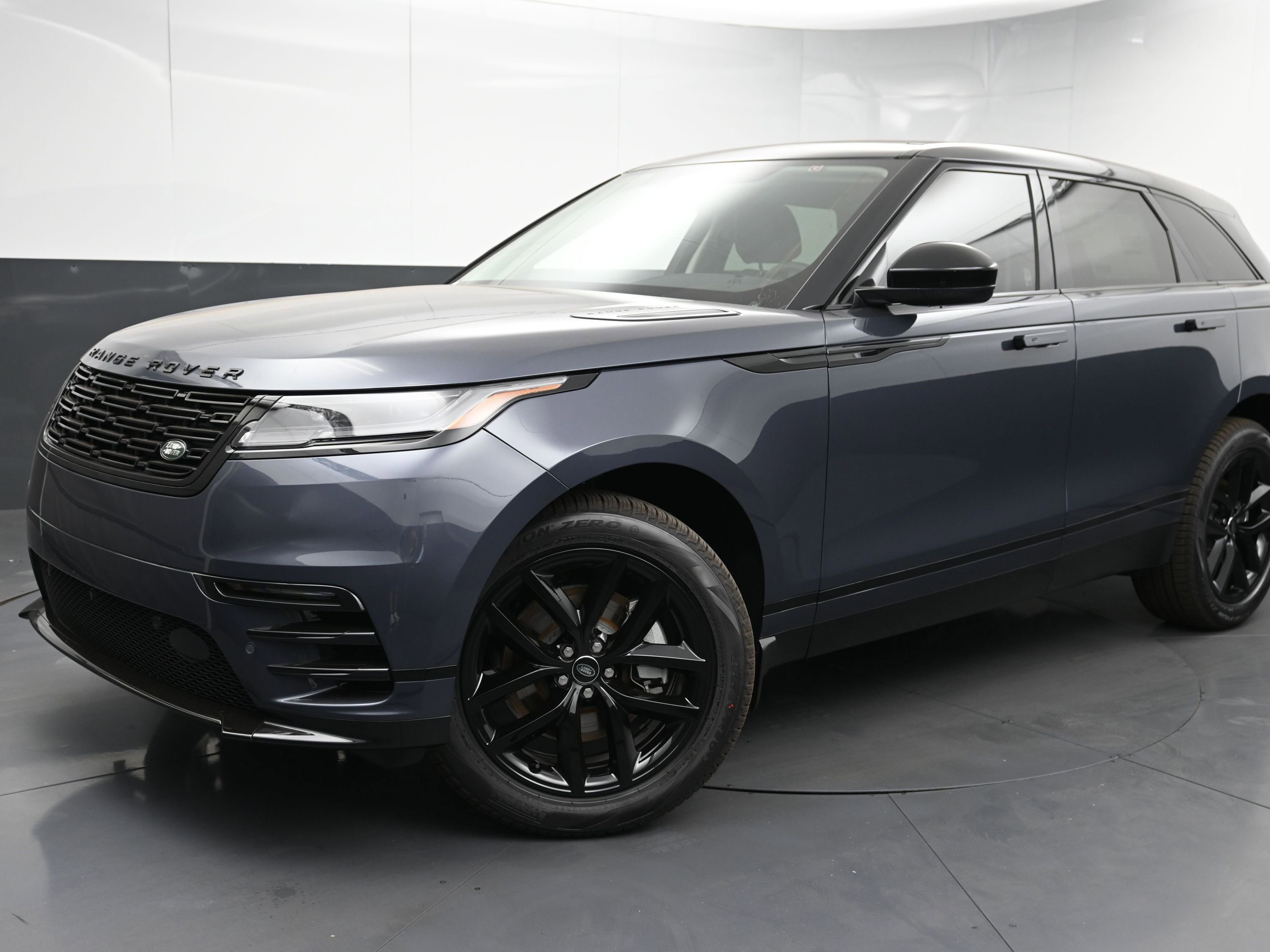 Certified 2025 Land Rover Range Rover Velar Dynamic SE