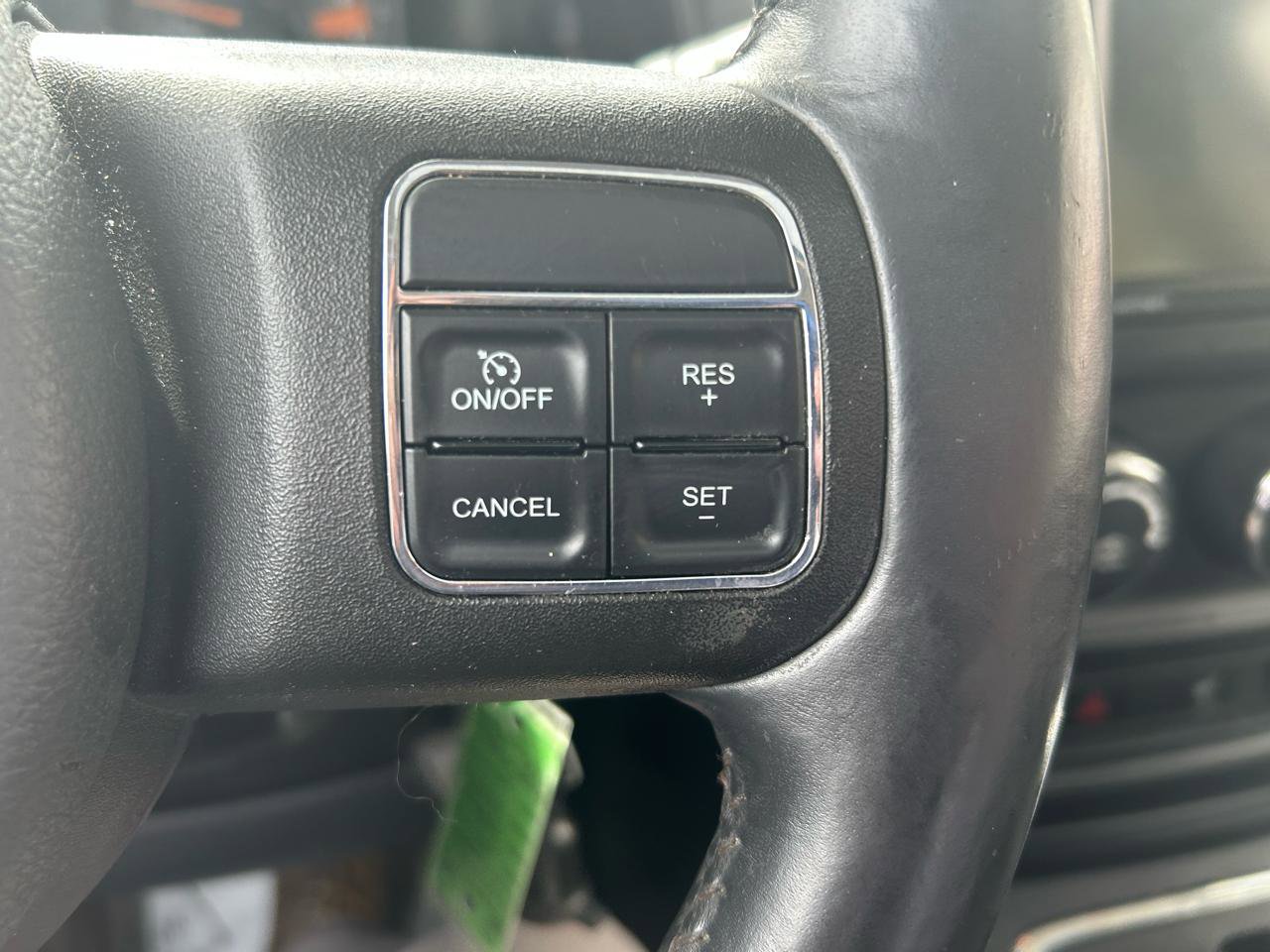 Used 2014 Jeep Patriot High Altitude FWD image 20