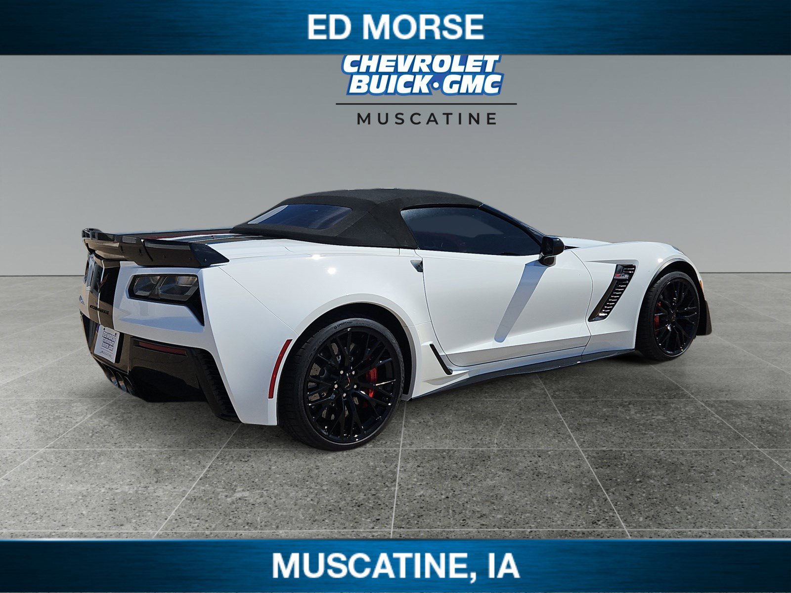 Used 2016 Chevrolet Corvette Z06 w/ 3LZ Preferred Equipment Group image 5