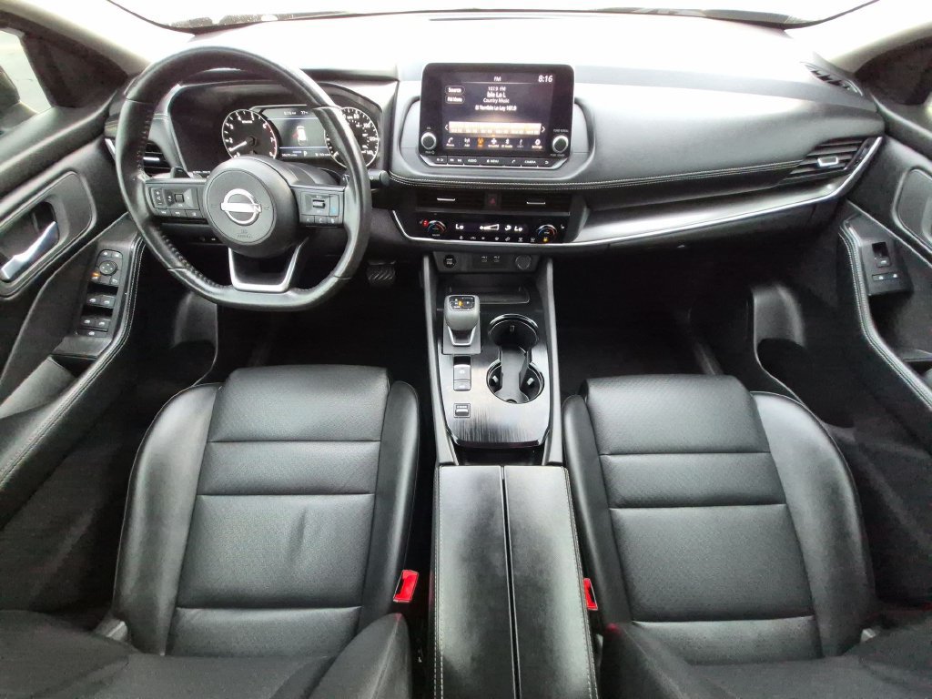 Used 2024 Nissan Rogue SV w/ SV Premium Package FWD image 25