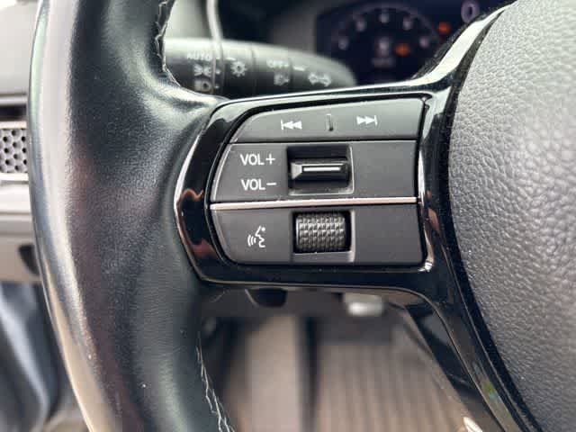 Used 2022 Honda Civic Touring image 12