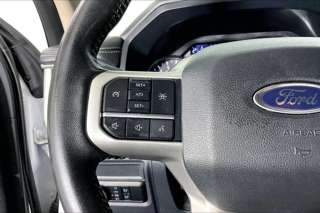 Used 2024 Ford Expedition XLT RWD image 24