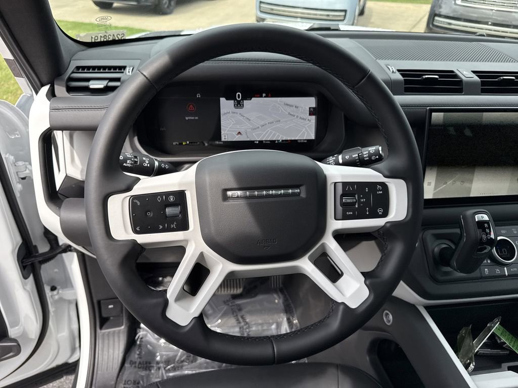 New 2025 Land Rover Defender 130 X-Dynamic SE image 25