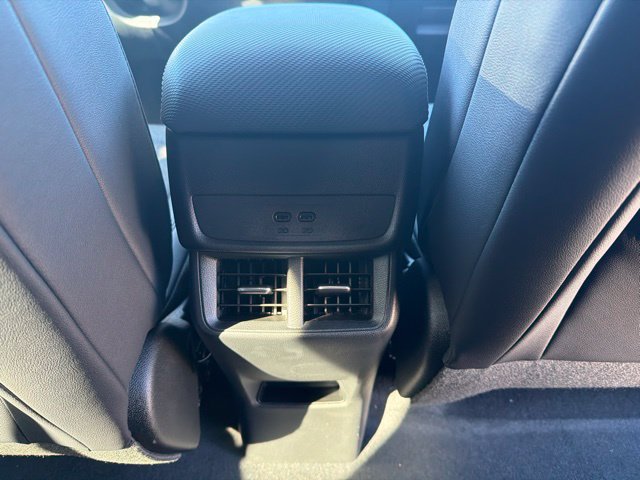 New 2027 Chevrolet Equinox LT w/ Convenience Package II AWD/4WD image 28
