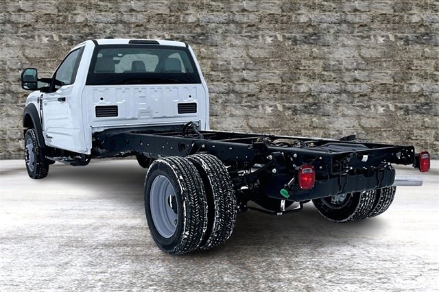 New 2025 Ford F550 XL w/ XL Chrome Package image 3