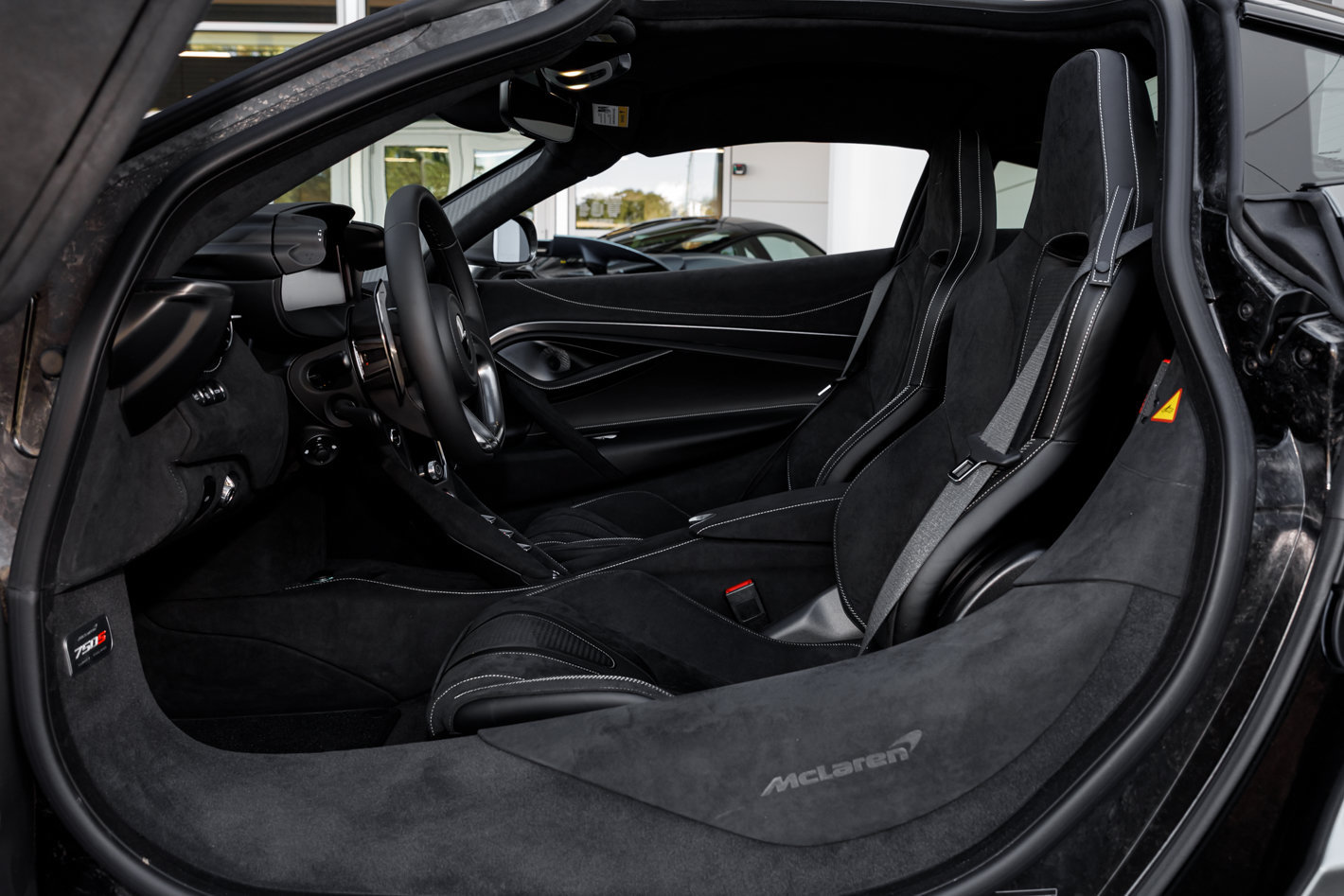 New 2027 McLaren 750S RWD image 48