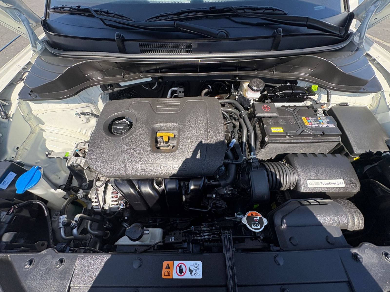 Used 2025 Kia Soul LX w/ LX Technology Package FWD image 30