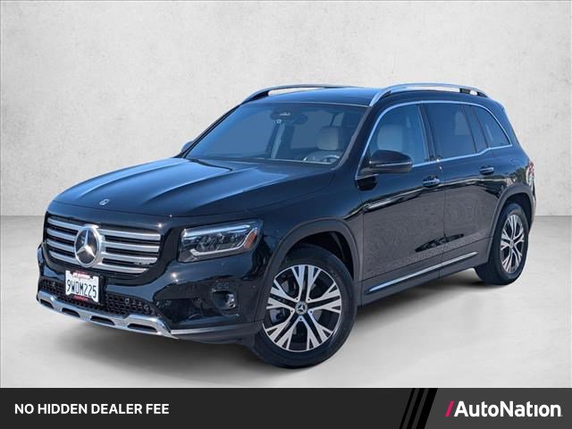 Certified 2026 Mercedes-Benz GLB 250 4MATIC image 1