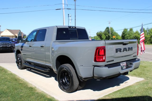 New 2026 RAM 3500 Laramie w/ Night Edition AWD/4WD image 38