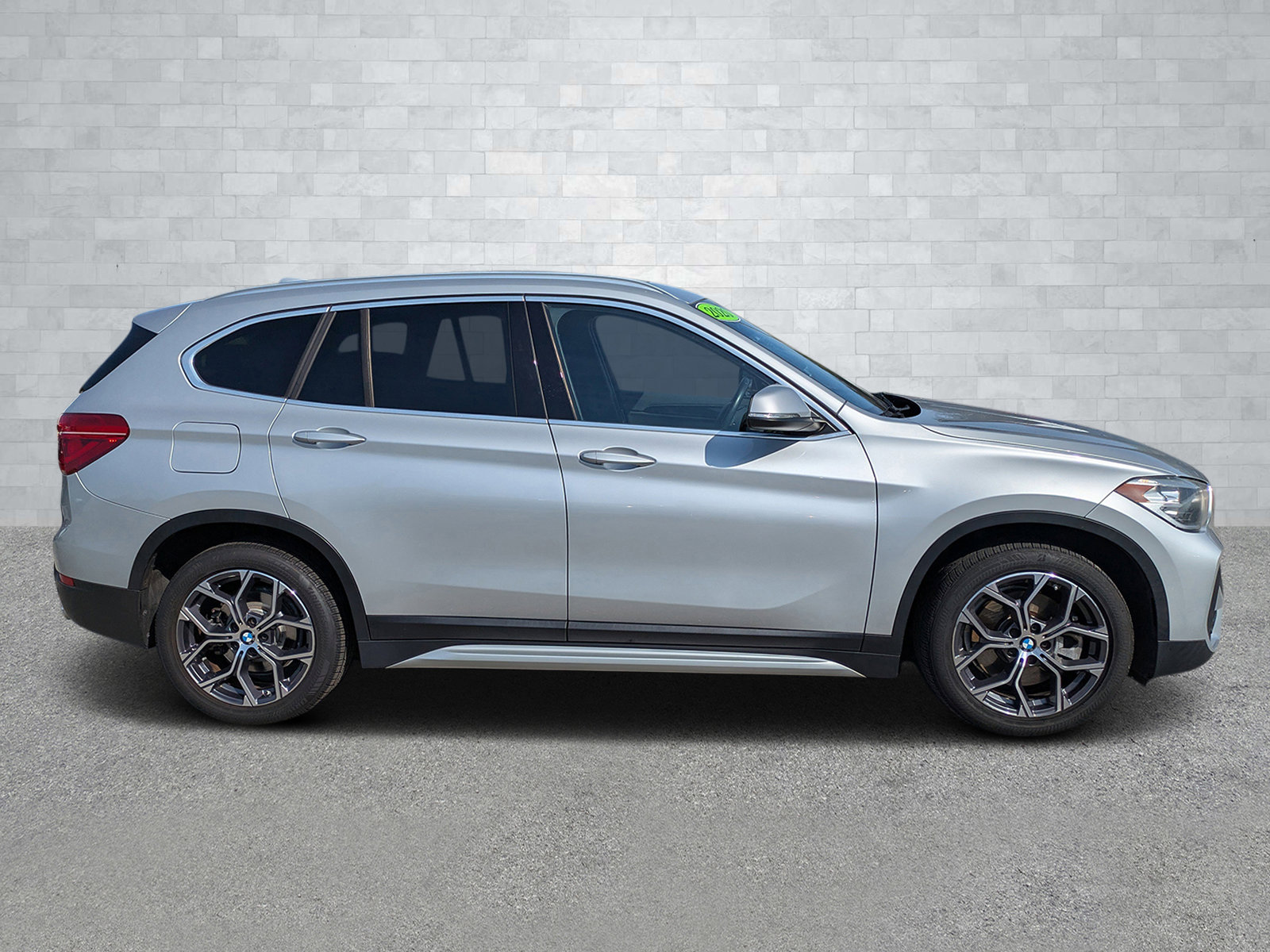Used 2020 BMW X1 xDrive28i image 4
